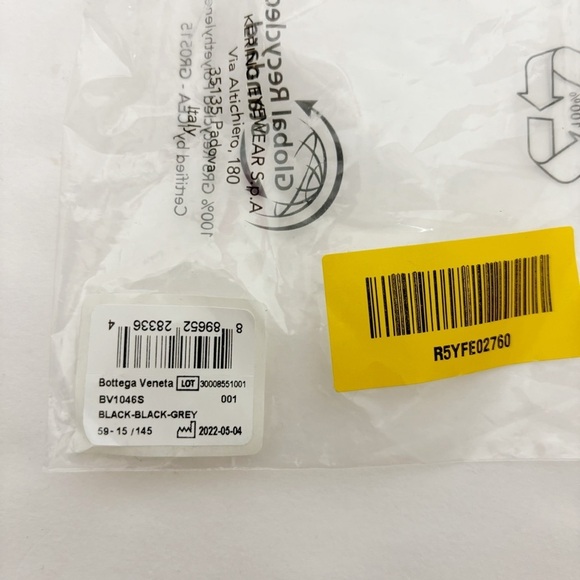 FLAW Bottega Veneta Metal Double Bridge Pilot in Shiny Black & Grey - Picture 12 of 12